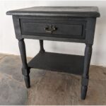 Mesa De Noche Antigua, Patinada, 1 Cajón 1 Estante