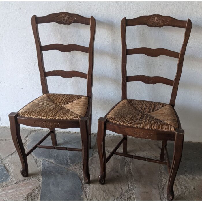 Silla Antigua, Estilo Francesa, Asiento De Cardo - Imagen 1