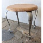 Banco De Ducha Antiguo, Madera Laqueada, Patas De Bronce