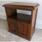 Mueble Tipo Rack De TV, Rodante, 2 Puertas