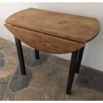 Mesa De Madera Rustica, Tapa Circular, 2 Alas