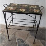Mesa Auxiliar De Hierro, Tapa De Cármica, Con Revistero
