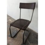 Silla De Hierro, Asiento Y Respaldo De Madera