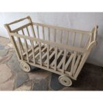 Cuna De Madera Antigua, Con Ruedas