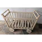 Cuna De Madera Antigua, Con Ruedas - Imagen 2