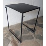 Mesa De Hierro, Tipo Bar